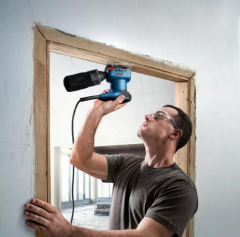 Bosch GSS 140 A Titreşimli Zımpara Makinesi