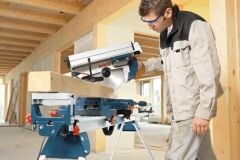 Bosch GTM 12 JL Üstten tablalı gönye kesme