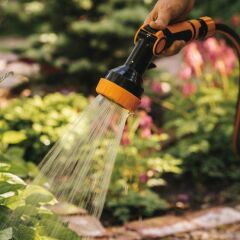 Fiskars 1020446 Sulama Tabancası - 4 Fonksiyonlu